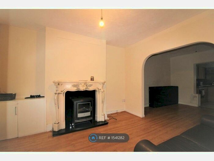 2 Bedroom Terraced House To Rent In Bartlett Street, Liverpool, L15