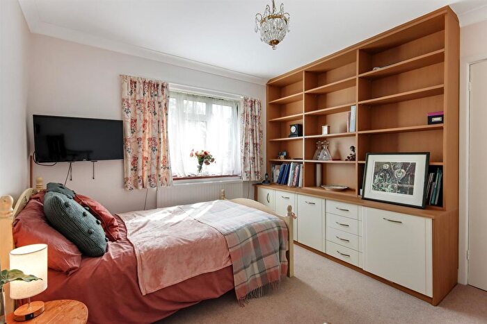 2 Bedroom Detached Bungalow For Sale In Brookmead, Hildenborough, Tonbridge, TN11