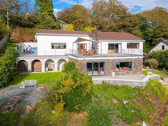 4 Bedroom Detached House For Sale In Sand Lane, Calstock, PL18