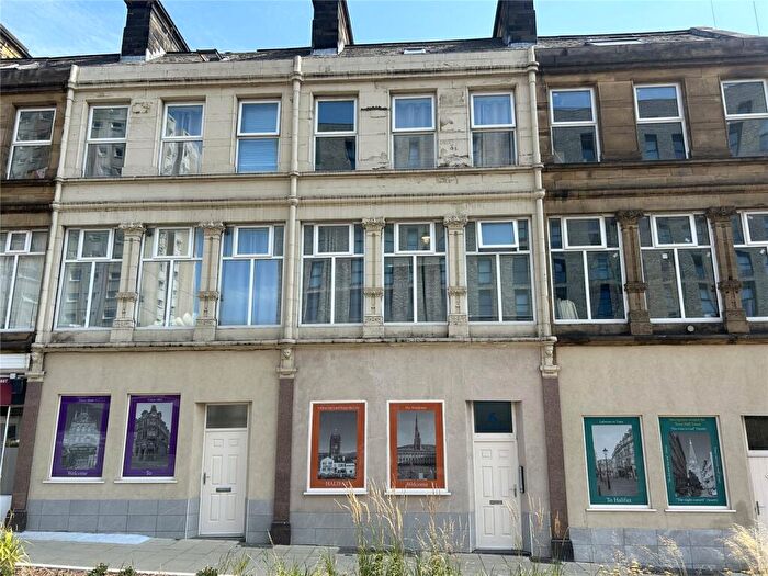 1 Bedroom Apartment To Rent In Cow Green, Halifax, HX1