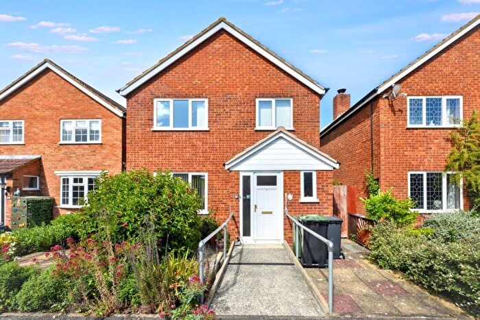 4 Bedroom Detached House For Sale In Hillson Close, Marston Moretaine, Bedford, MK43