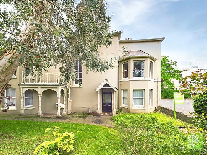 1 Bedroom Flat For Sale In Castle Hill, Reading, Berkshire, RG1