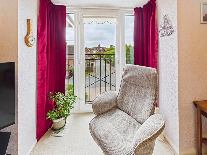 1 Bedroom Apartment For Sale In Ashdown Court, Cromer, NR27