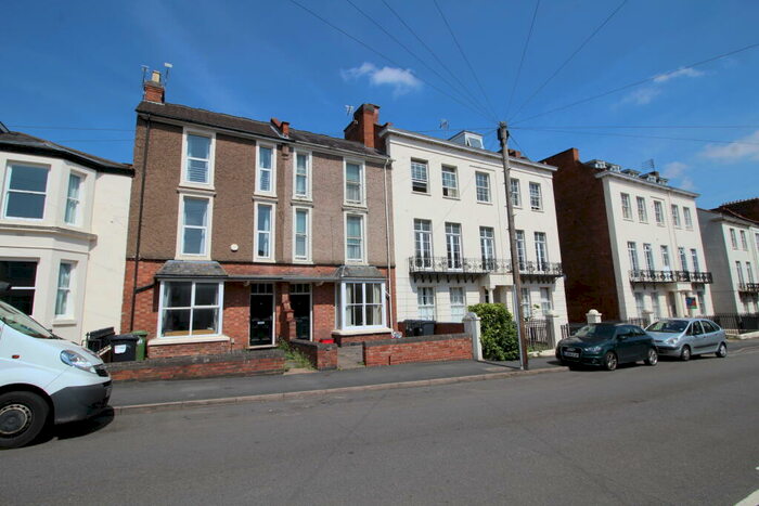 1 Bedroom Flat To Rent In Charlotte Street, Leamington Spa, CV31