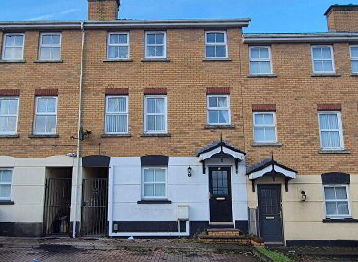 3 Bedroom Terrace House For Sale In Ardgrange, Derry, BT48