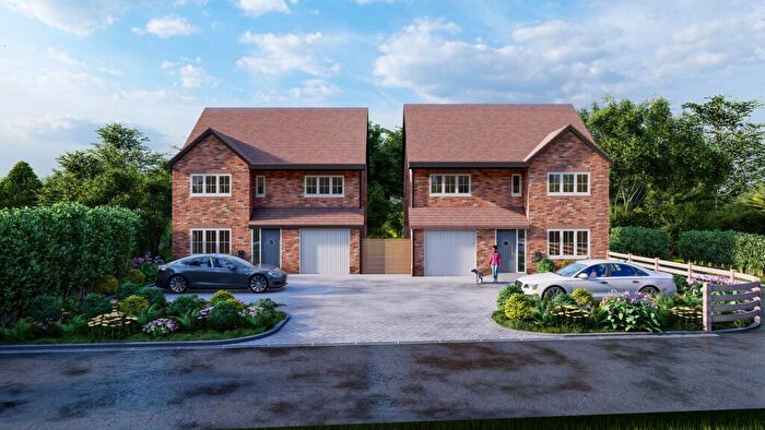 4 Bedroom Detached House For Sale In Woodfield Lane, Bedford, MK41