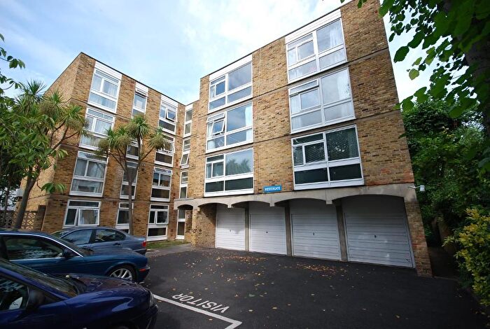 2 Bedroom Flat To Rent In Westergate, Corfton Road, Ealing, London, W5