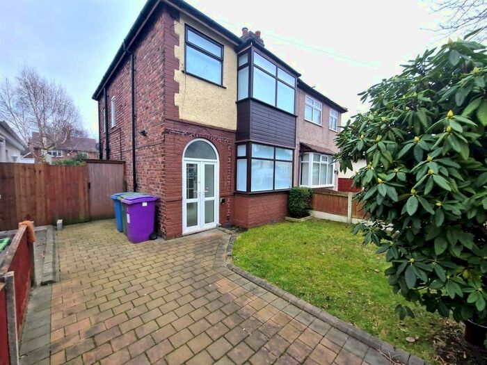 3 Bedroom Semi-Detached House To Rent In Garden Lane, Fazakerley, Liverpool, L9