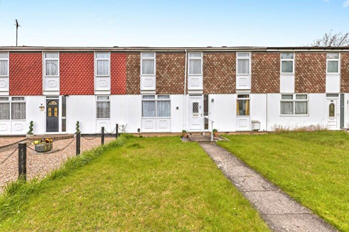 3 Bedroom Terraced House For Sale In Newton Road, Northampton, Northamptonshire, NN5