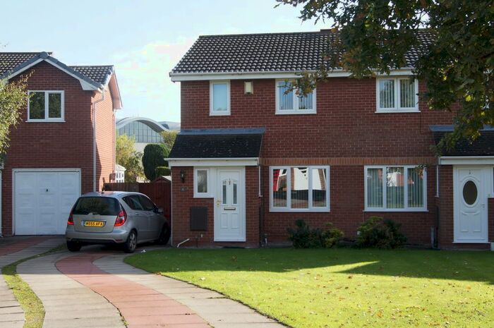 3 Bedroom Semi-Detached House To Rent In Jersey Avenue, Ellesmere Port, Cheshire., CH65