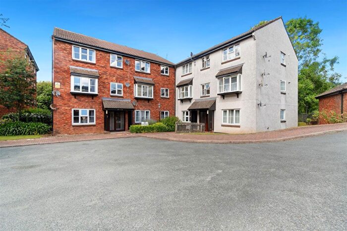 1 Bedroom Flat To Rent In Portland Court, Plymouth, PL1