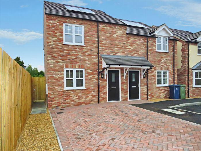 3 Bedroom Semi Detached House To Rent In Pilgrims Close, March, PE15