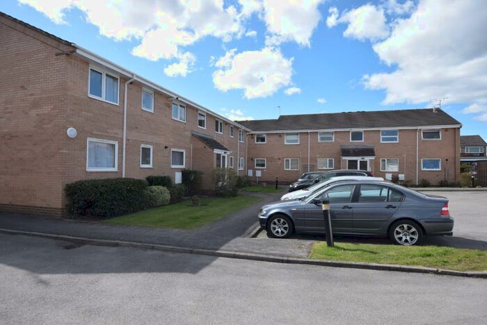 2 Bedroom Apartment To Rent In Chartwell Court, Shadwell Lane, Leeds, LS17