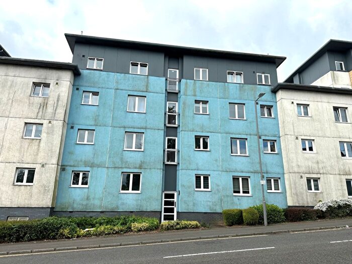 2 Bedroom Flat To Rent In Bellsmeadow Road, Falkirk, FK1