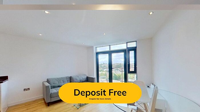 1 Bedroom Flat To Rent In Gotts Road, Leeds, LS12