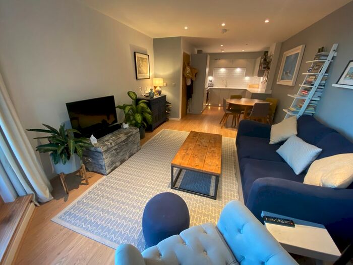 2 Bedroom Flat To Rent In Hannover Quay, Bristol, BS1