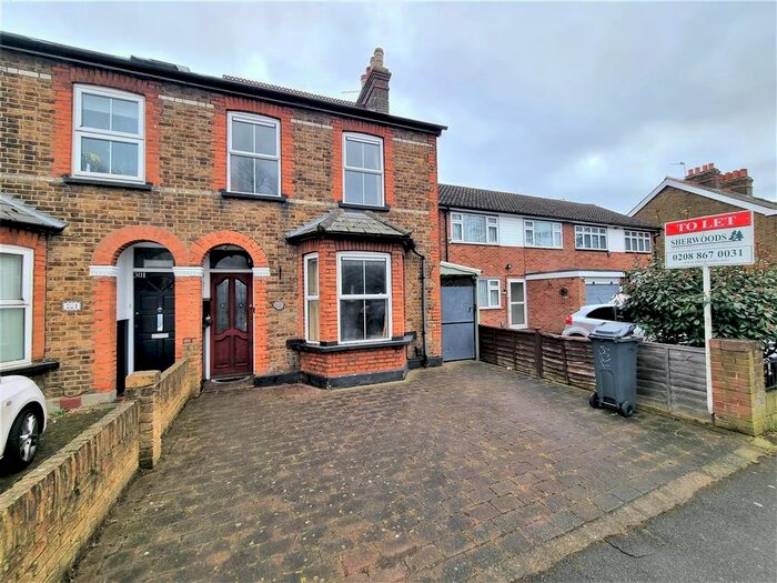 3 Bedroom Semi-Detached House To Rent In Staines Road, Bedfont, Feltham, TW14