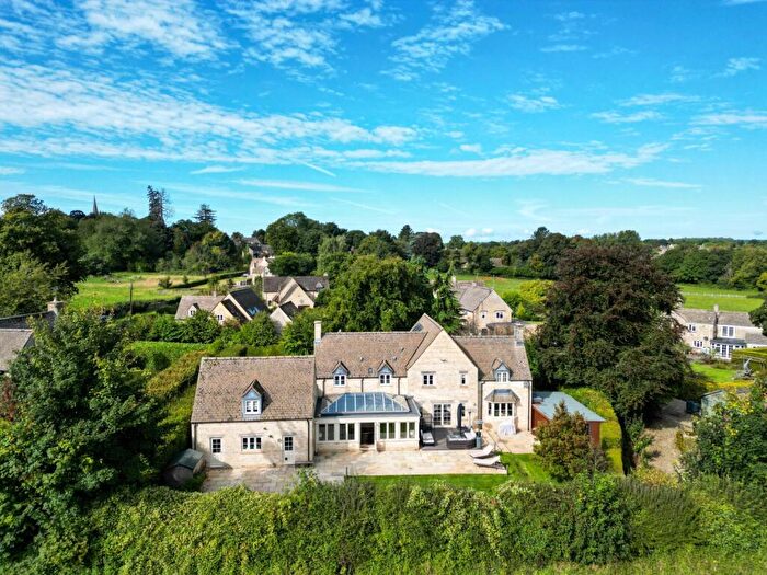5 Bedroom Detached House For Sale In Washpool Lane, Kemble, GL7