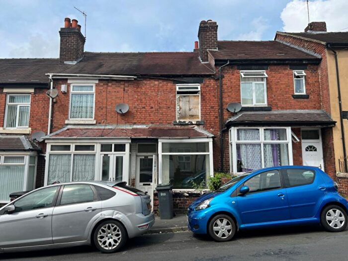 2 Bedroom Terraced House For Sale In Dartmouth Street, Stoke-on-Trent, ST6