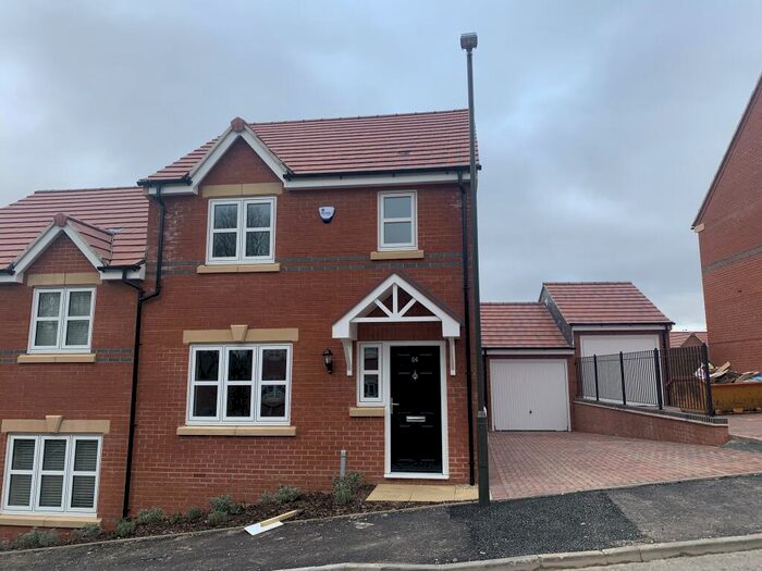 3 Bedroom House To Rent In Chapel Gate Lane, Langley Mill, NG16