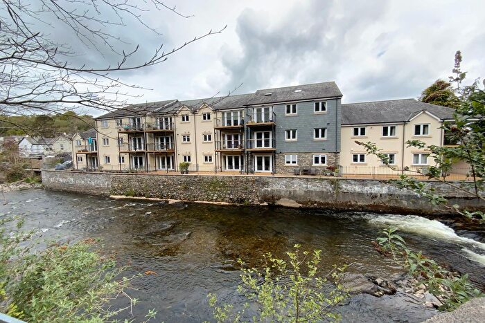 2 Bedroom Flat To Rent In Parkwood Road, Tavistock, PL19