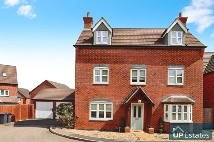 5 Bedroom Detached House For Sale In St. Louis Close, Nr Hinckley Golf Club, Hinckley, LE10