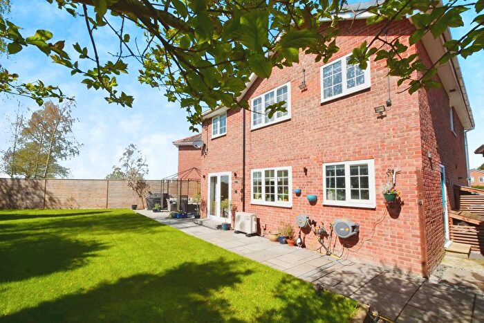 4 Bedroom Detached House For Sale In Prince Rupert Drive, York, YO26