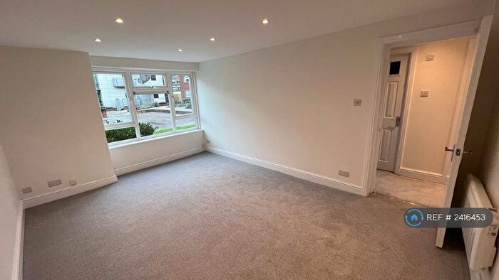 2 Bedroom Flat To Rent In Bedford House, Guildford, GU1