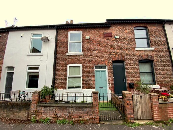 2 Bedroom Terraced House To Rent In Chorlton, M21