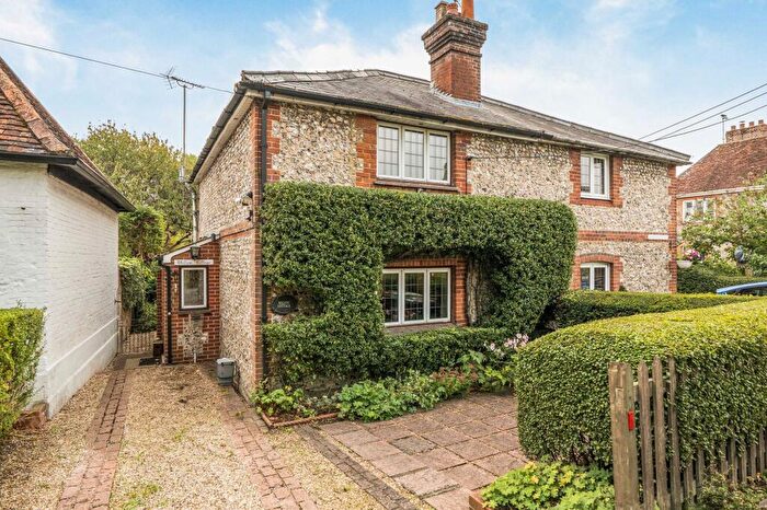 2 Bedroom Semi-Detached House For Sale In London Road, Kings Worthy, SO23