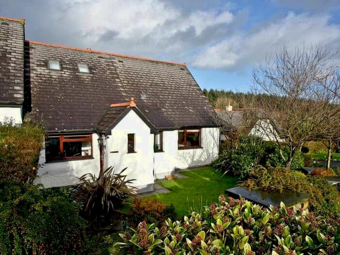 Houses for sale & to rent in PL27 7LG, St Issey And St Tudy Wadebridge