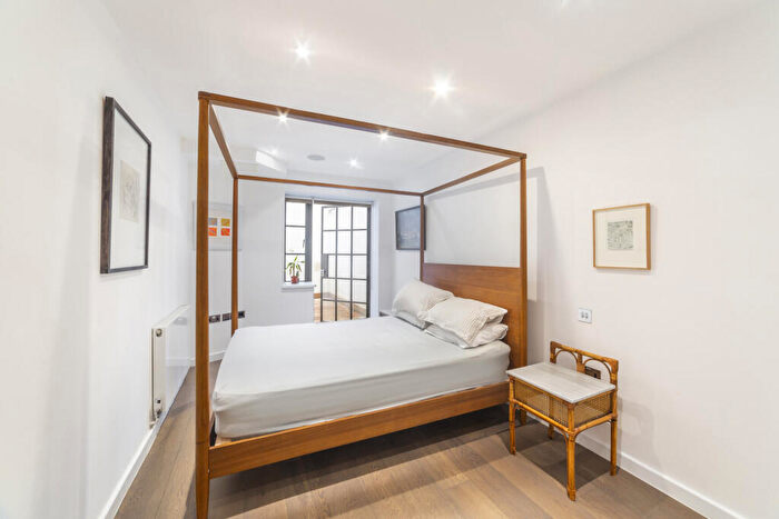 1 Bedroom Flat For Sale In Fortess Road, Kentish Town, NW5