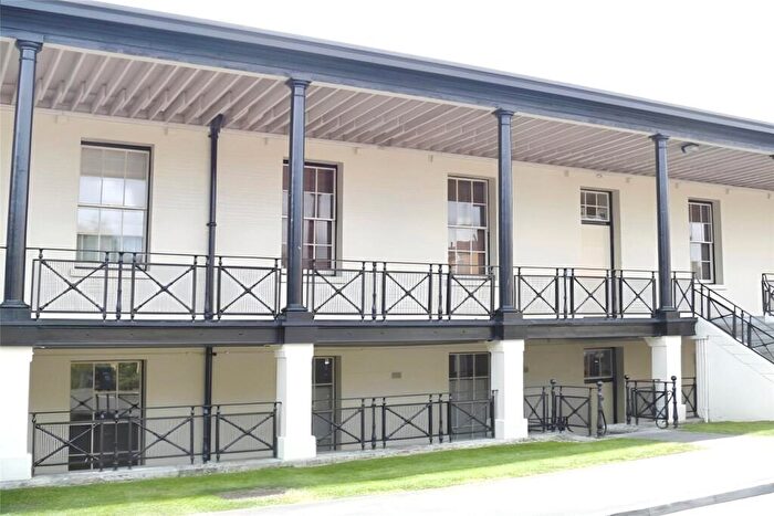 1 Bedroom Flat For Sale In St. Georges Walk, Gosport, Hampshire, PO12