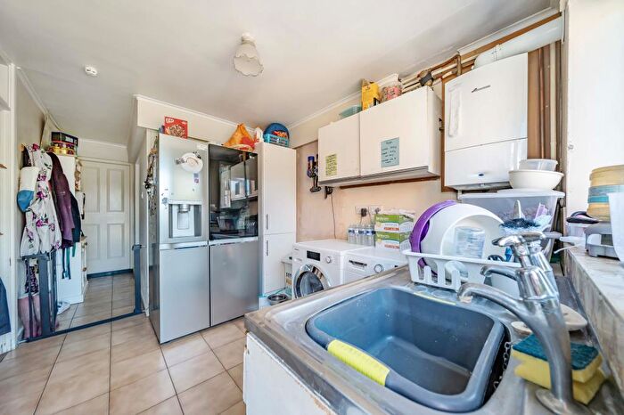 5 Bedroom Detached House For Sale In Drayton, Oxfordshire, OX14