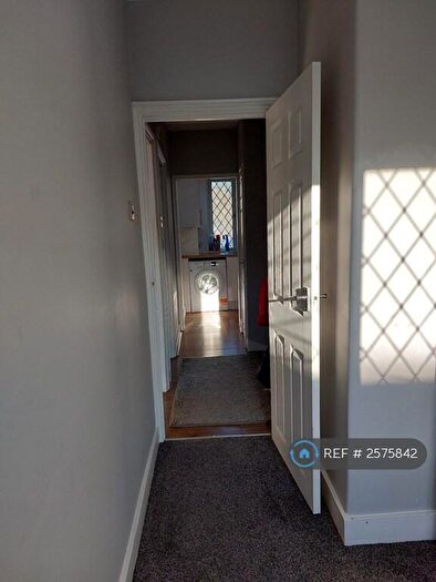 1 Bedroom Flat To Rent In Ashtree Avenue, London, CR4