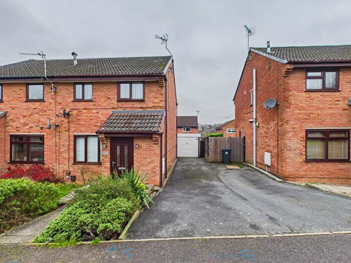 3 Bedroom Semi Detached House To Rent In Brackendale Road, Swanwick, DE55