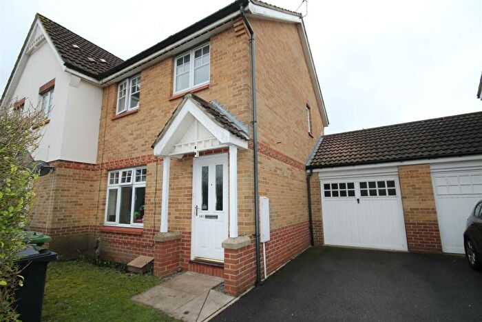 3 Bedroom Semi-Detached House To Rent In Guest Avenue Emersons Green Bristol, BS16