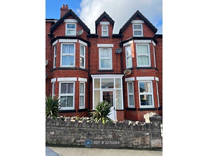 1 Bedroom Flat To Rent In Rhiw Road, Colwyn Bay, LL29