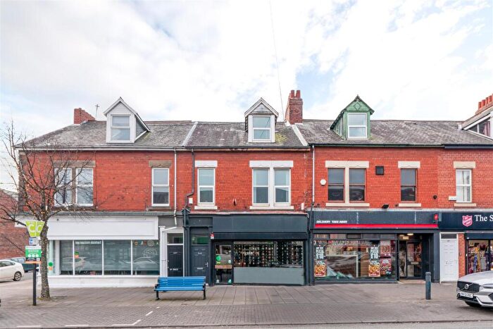 4 Bedroom Maisonette To Rent In *Newly Refurbished** Chillingham Road, Heaton, NE6
