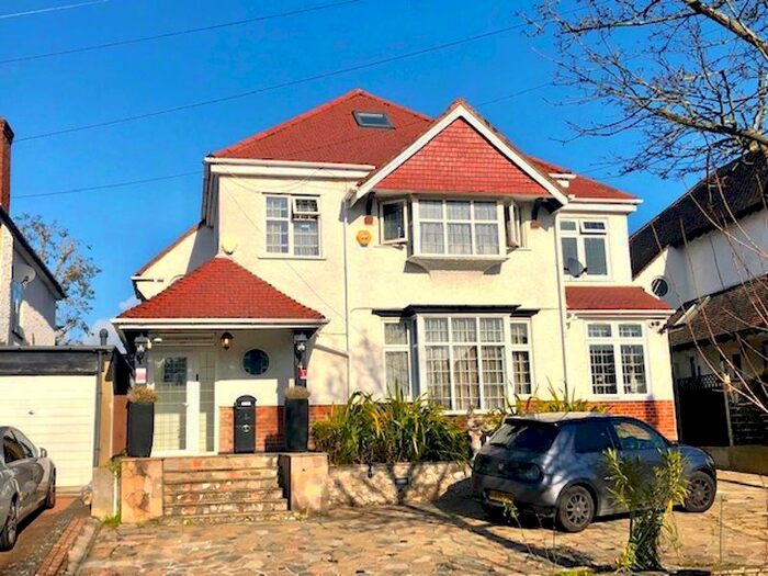 5 Bedroom Detached House To Rent In Aston Avenue, Harrow, HA3