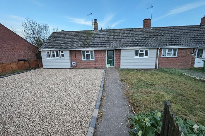 2 Bedroom Semi Detached Bungalow For Sale In Statfold Green, Warboys, Cambridgeshire., PE28