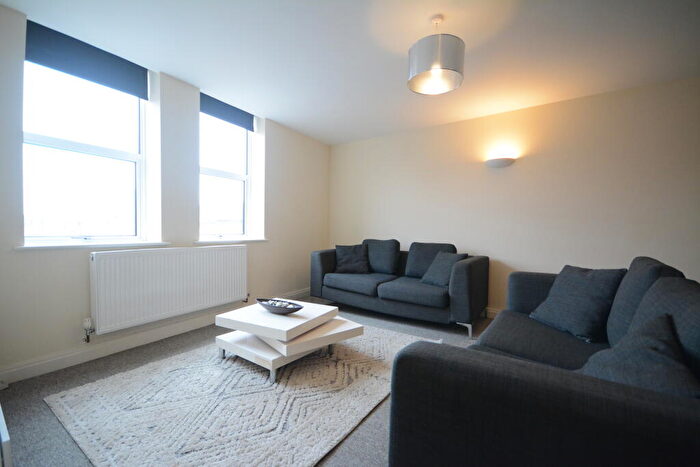 3 Bedroom Apartment To Rent In St Marys Court, St. Marys Gate, NG1