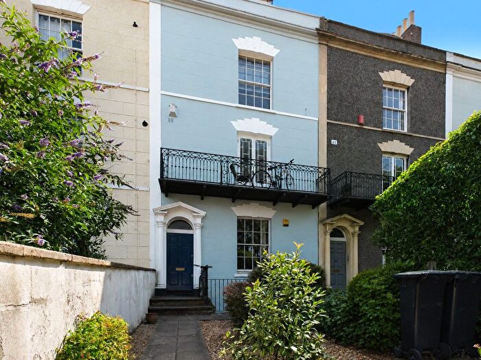 1 Bedroom Flat For Sale In Coronation Road, Southville, Bristol, BS3