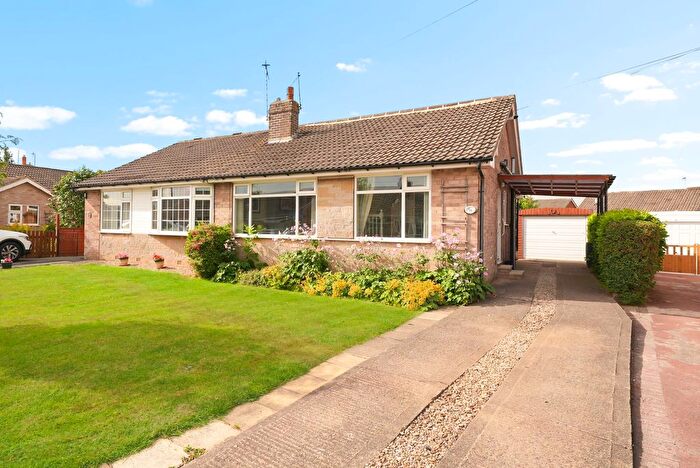 3 Bedroom Bungalow For Sale In Beckwith Road, Harrogate, HG2