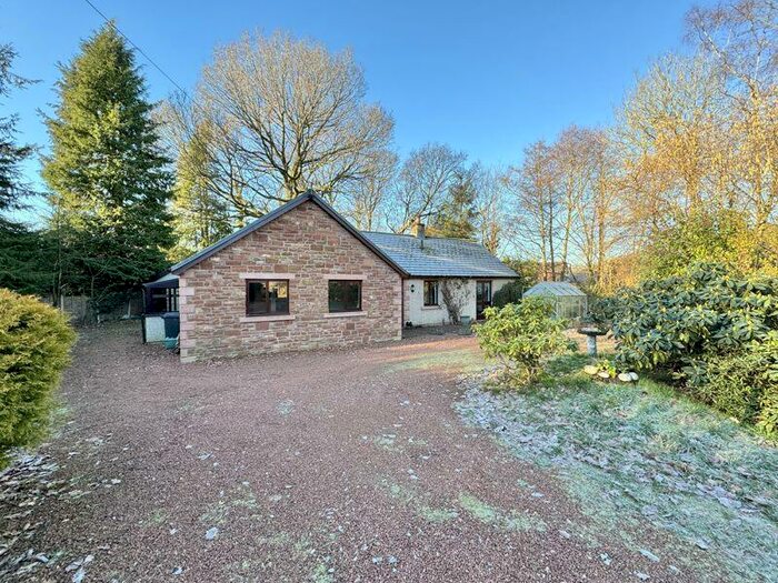 3 Bedroom Bungalow For Sale In Heads Nook, Brampton, CA8