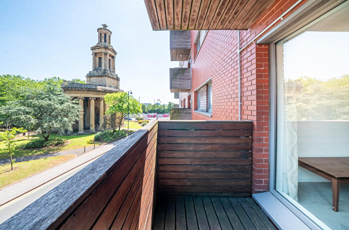2 Bedroom Apartment To Rent In Skyline, Granville Street, Birmingham, B1