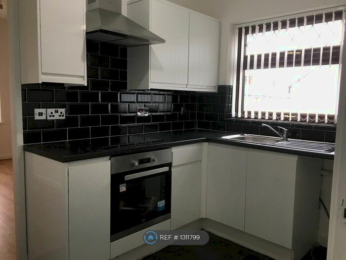 1 Bedroom Flat To Rent In Lomond Road, Liverpool L7