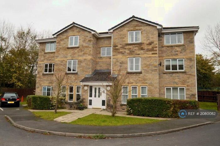 2 Bedroom Flat To Rent In Brook Fold, High Peak, SK23