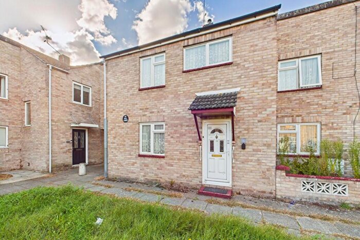 4 Bedroom Terraced House For Sale In St Johns Way, Thetford, IP24