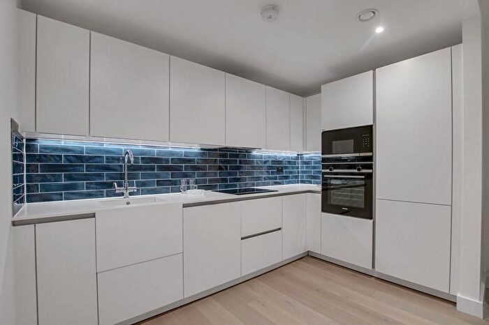 1 Bedroom Flat To Rent In New Tannery Way, London, SE1